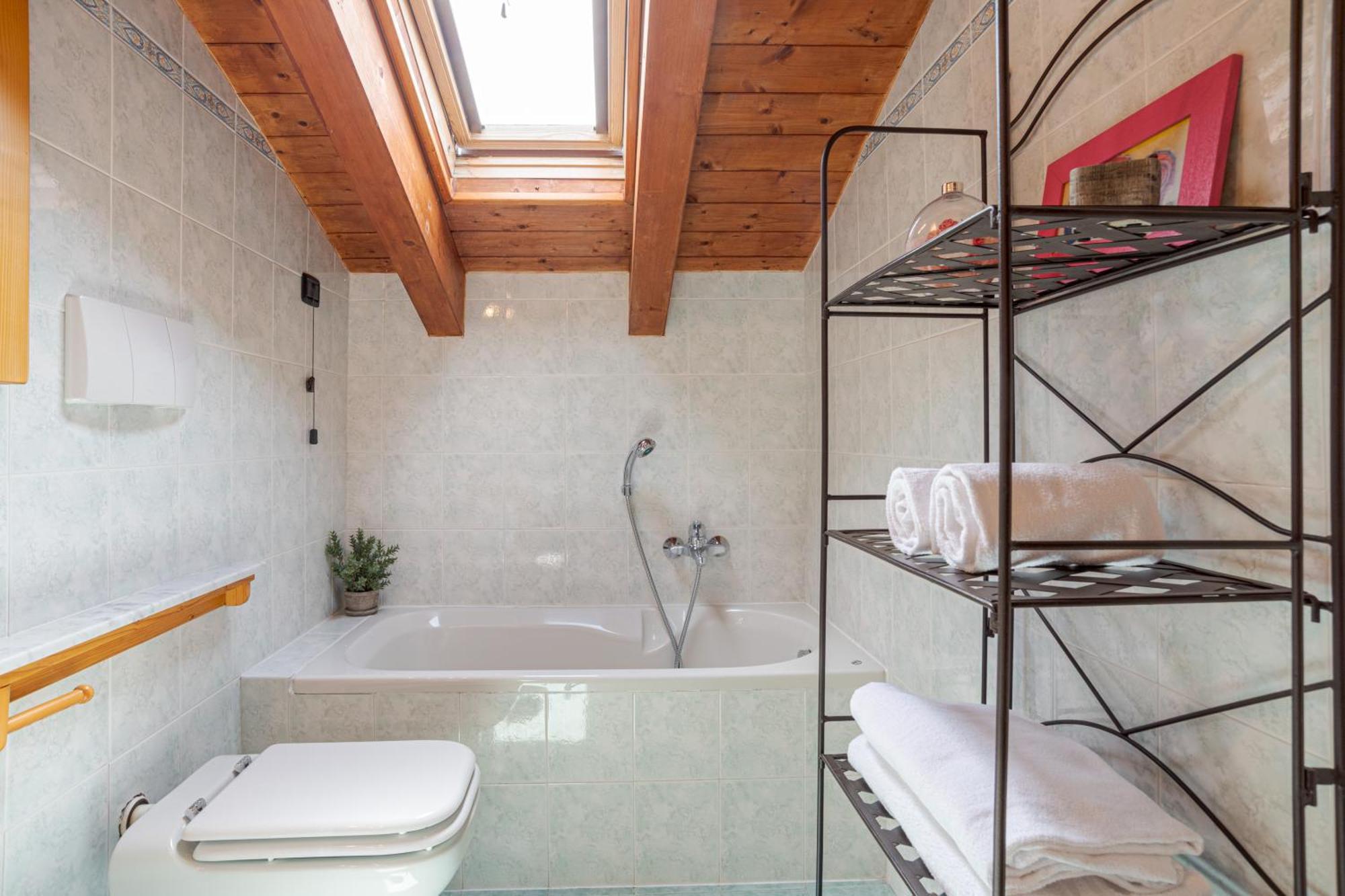 Pearl Of The Lake Apartment, Bellagio, Breathtaking Views And Good Vibes Екстериор снимка