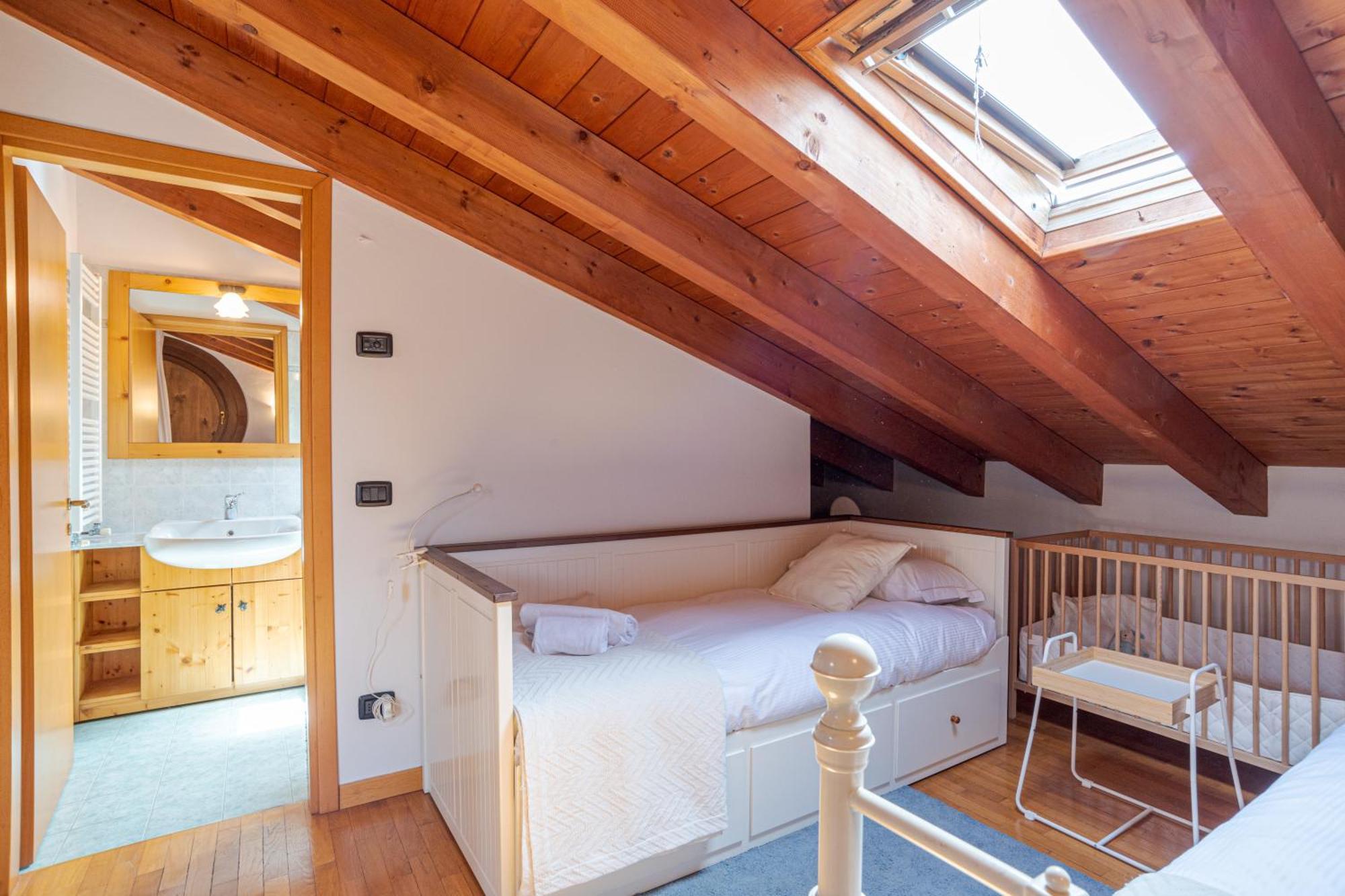 Pearl Of The Lake Apartment, Bellagio, Breathtaking Views And Good Vibes Екстериор снимка