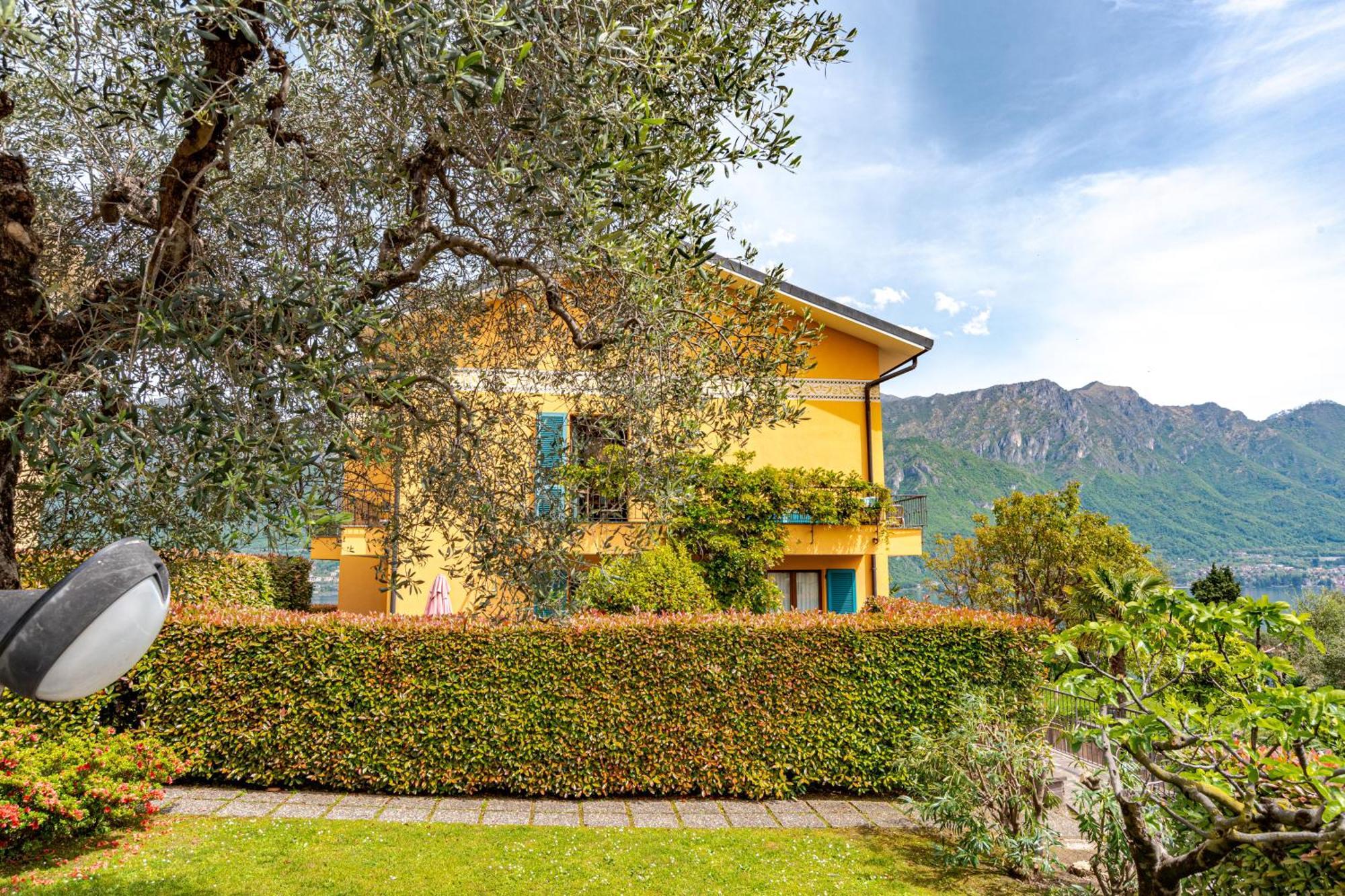 Pearl Of The Lake Apartment, Bellagio, Breathtaking Views And Good Vibes Екстериор снимка
